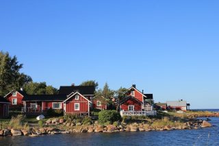 Ohtakarin punaiset kalastajamöki