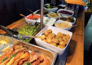Lounasravintola Manna on viihtyisä lounasravintola Larsmossa