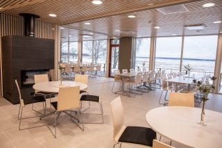 The main building of Villa Elba also has meeting rooms Usva, Aava and Laine, which can also be combined into a larger space.
