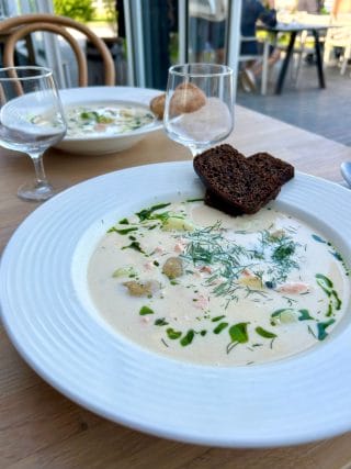 Tankarin lohikeitto kruunaa ateriahetken