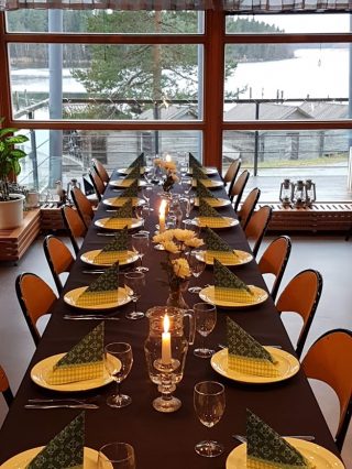 Öja´s village centre at Café Bryggan offers premises and services for parties and events.